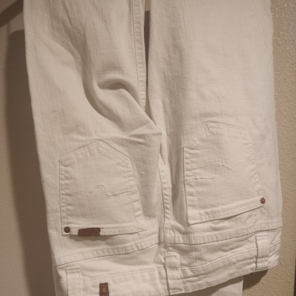 7 for all mankind white jeans size 28